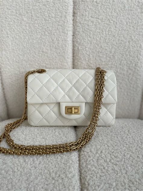 chanel mini reissue 224